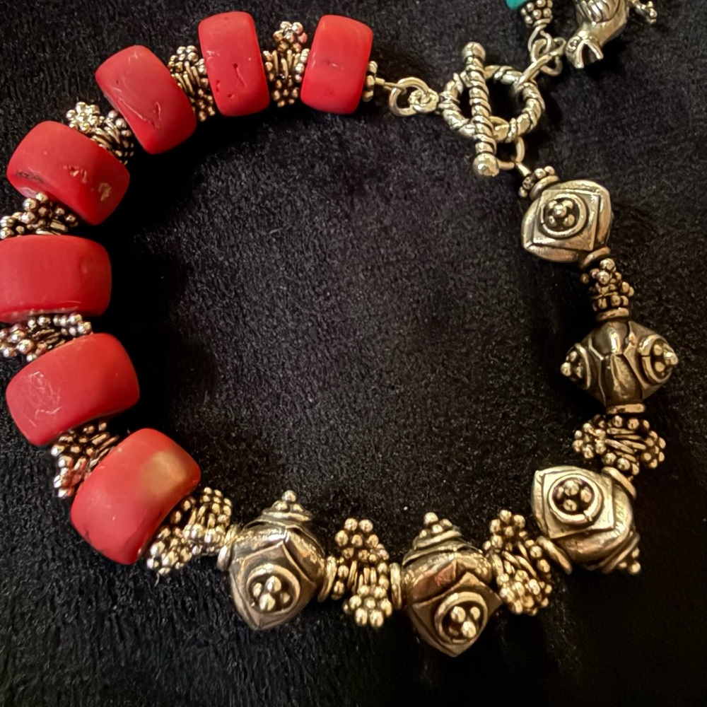 Wonderful Sterling Silver Coral Bird Toggle Bracelet